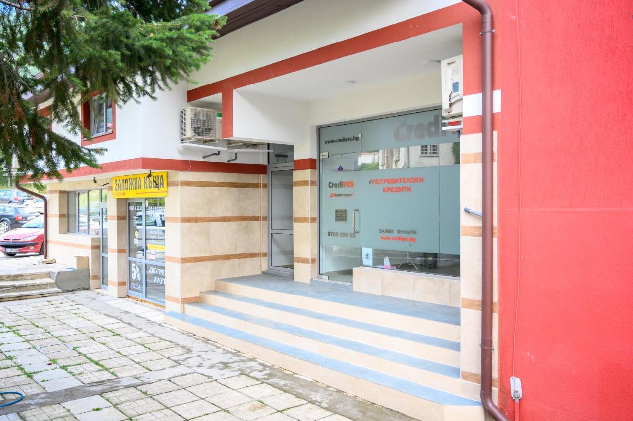 Апартаменти Здраве Szapareva Banja Kültér fotó